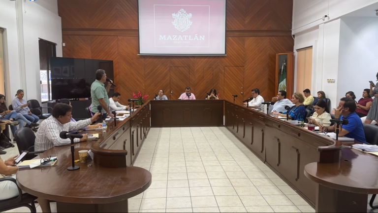 En sesión de Cabildo se integró una Comisión de seguimiento puntual de revisión completa para las obras en el Hospitalito de Mazatlán.