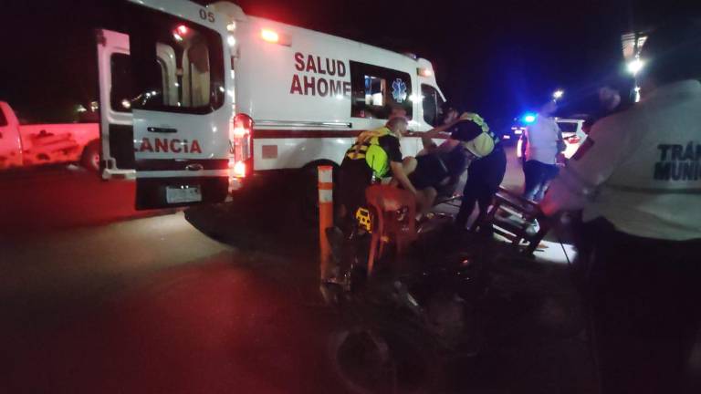 Tras el impacto, el conductor del sedán aceleró su marcha para darse a la fuga con rumbo desconocido.