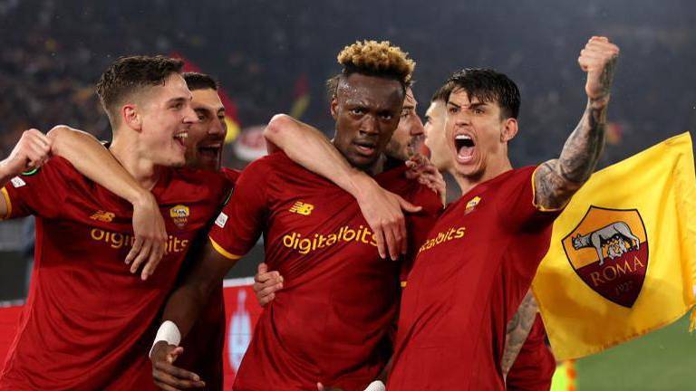 La Roma se medirá al Feyenoord en la final de la Conference League