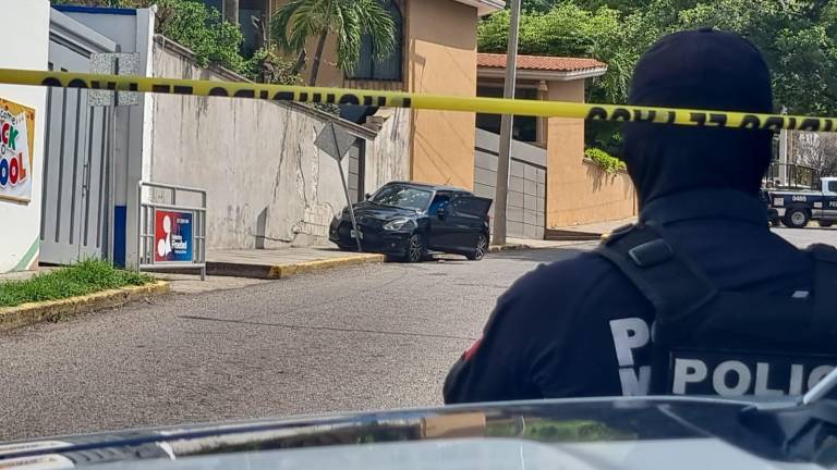 Matan a un conductor afuera de un jardín de niños de Culiacán