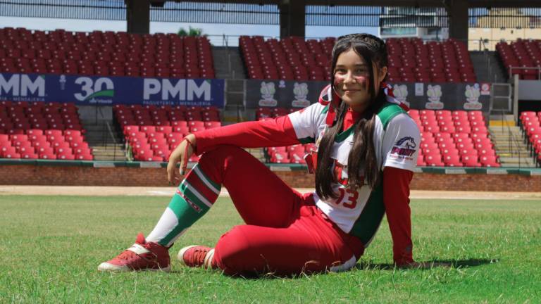 Venadita Danna Viera competirá en Mundial de Pony League Softbol
