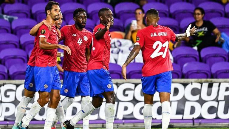 Campbell y Borges, figuras de Costa Rica en debut triunfal ante Guadalupe
