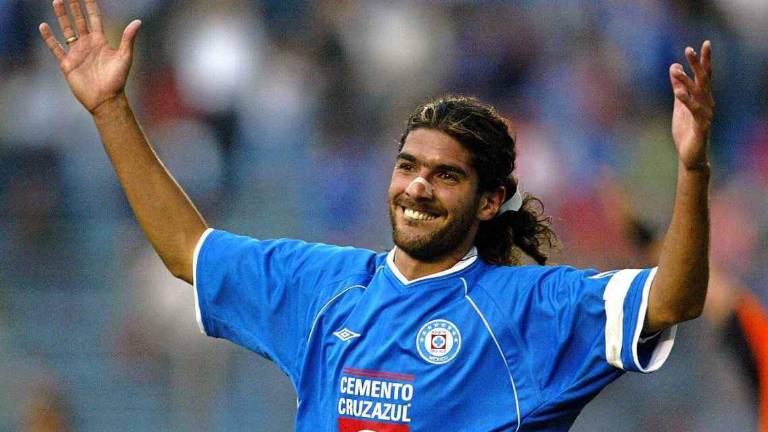 Sebastián Abreu cuando militaba con Cruz Azul.