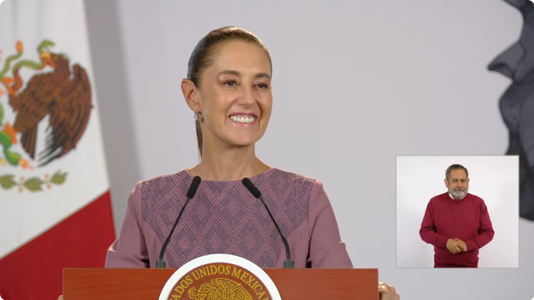 La Presidenta Claudia Sheinbaum Pardo comentó del nuevo libro publicado por el ex Presidente Andrés Manuel López Obrador.