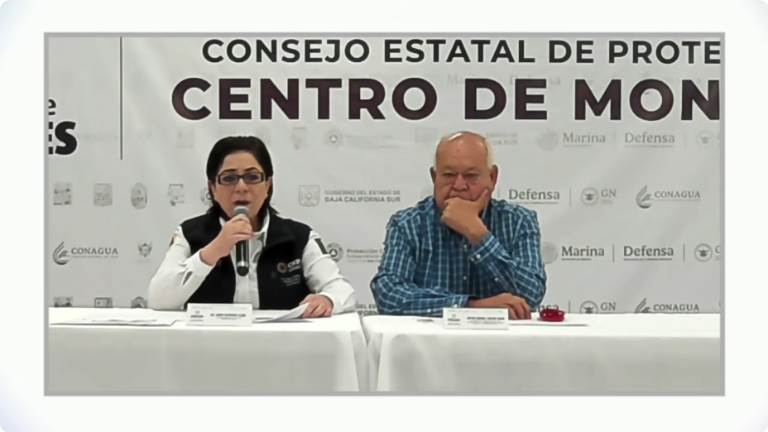 La Coordinadora Nacional de Protección Civil Laura Velázquez Alzúa y el Gobernador de Baja California Sur, Víctor Manuel Castro Cosío, dan un reporte del paso del huracán Polo.