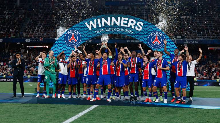 PSG arranca la temporada con título tras vencer al Aston Villa.
