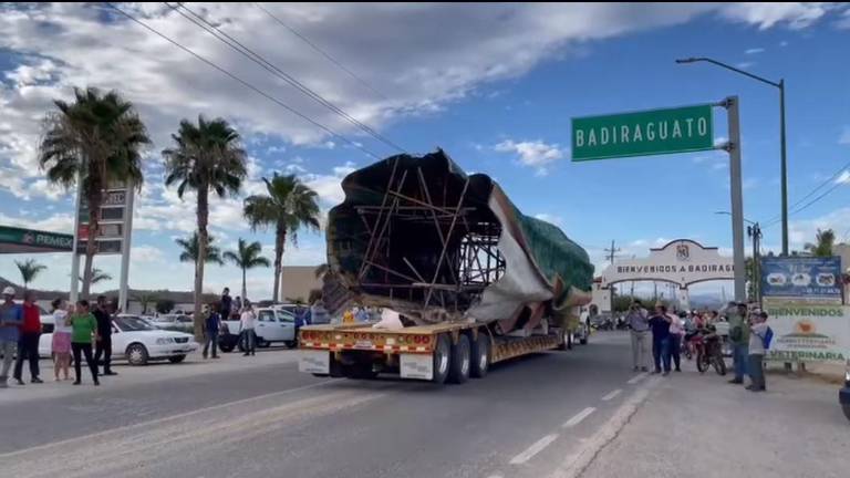 La estatua ya fue trasladada a Badiraguato, pero hasta el momento no hay una fecha exacta para su inauguración.