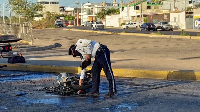 Joven motociclista resulta lesionado en un choque, en Culiacán