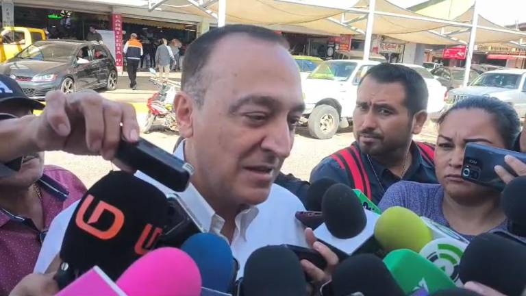 Menéndez confirmó que el diferendo económico ha quedado resuelto y a partir de esta quincena se depositará a las viudas de polícias.