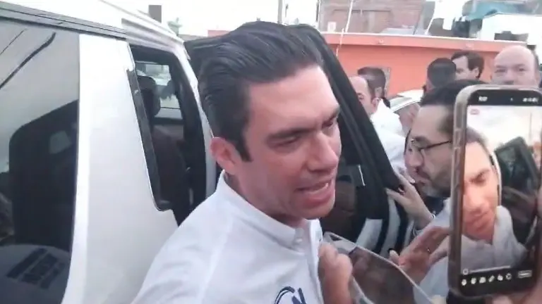 Jorge Romero Herrera presidió la reunión con la militancia de diferentes puntos de la entidad en la plazuela de la Colonia Francisco Villa.