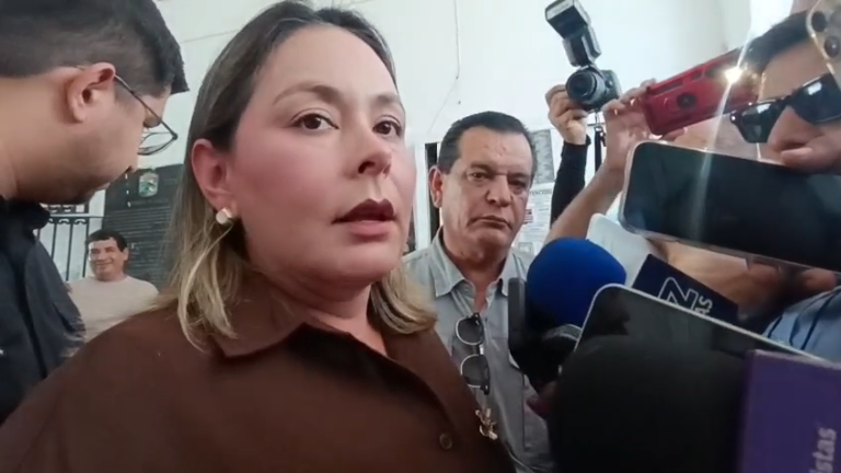 La Gobernadora de Sinaloa Yeraldine Bonilla afirma que no se dejará solo a Escuinapa ante los hechos de violencia.