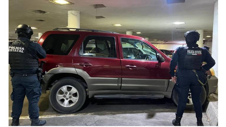 Los autos fueron localizados en Culiacán y Navolato