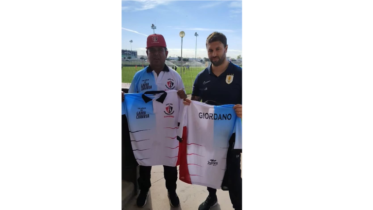 La academia sinaloense celebró 30 años de labor altruista con un homenaje a la “garra charrúa”.