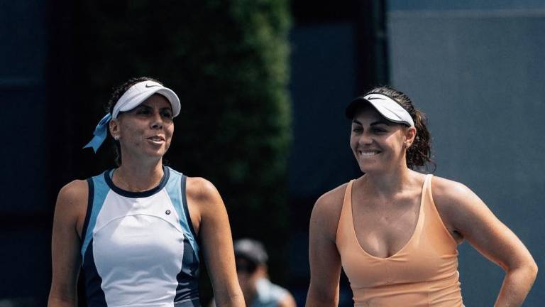 Giuliana Olmos e Ingrid Neel firman remontada épica para avanzar a octavos de final en el US Open.