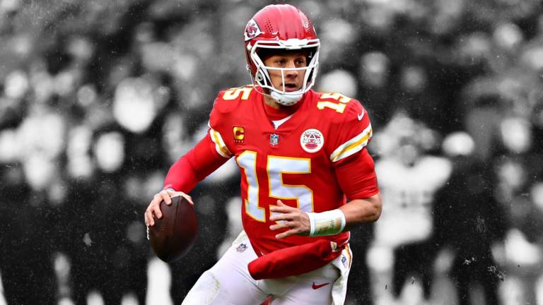 Los Chiefs extienden dos años el contrato de Patrick Mahomes, convirtiéndose en el primer acuerdo de la NFL valorado en más de 500 millones de dólares.