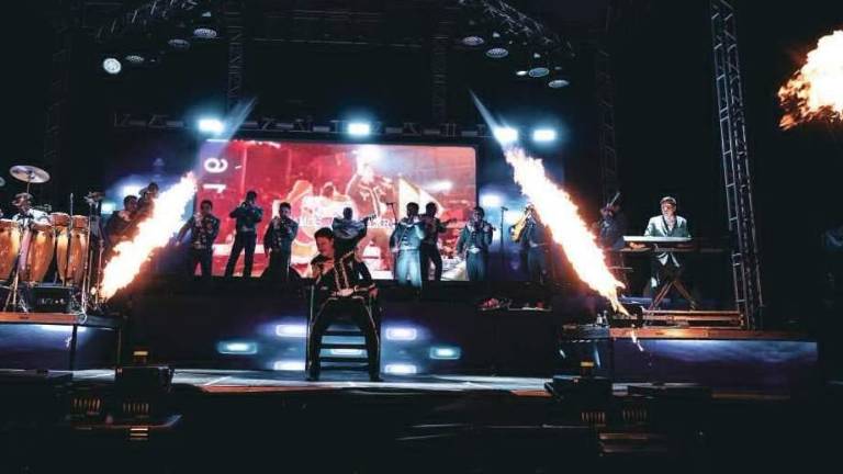 Pedro Fernández presenta De Otro Planeta, sencillo con el que reafirma su estilo romántico y su lugar como una de las figuras más representativas de la música mexicana.