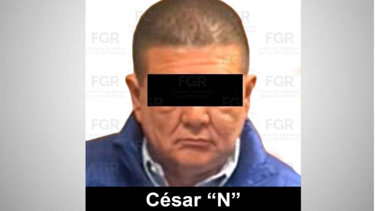 César Jáuregui, ex Fiscal General de Chihuahua, enfrenta un proceso penal estatal por presuntas irregularidades relacionadas con un operativo en el municipio de Morelos.