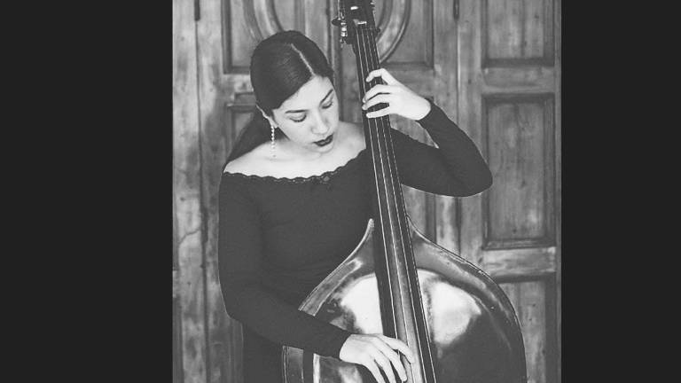 Deneb Madrigal ofrecerá un recital de contrabajo para continuar sus estudios.