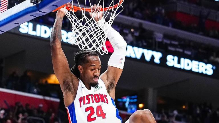 Detroit defendió su casa con autoridad.