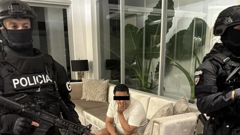 En el despliegue participaron unos 320 policías ecuatorianos y 50 uniformados del Comando Sur de EU.