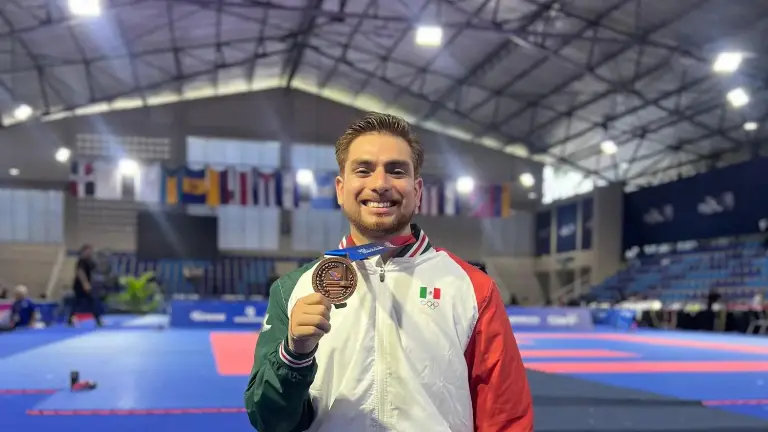 Jesús Francisco Moreno Bautista dijo sentirse orgulloso por su medalla.
