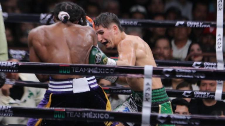 Marco Verde busca consolidarse como una de las nuevas figuras del boxeo mexicano.