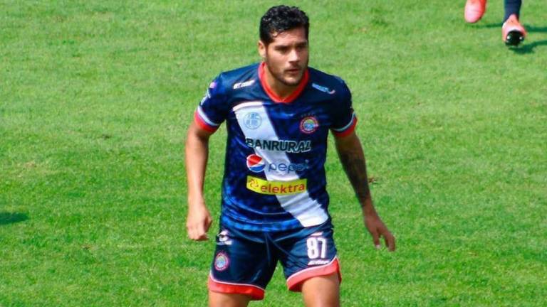 Sinaloense Javier ‘Chuletita’ Orozco desató la campal en el futbol de Guatemala