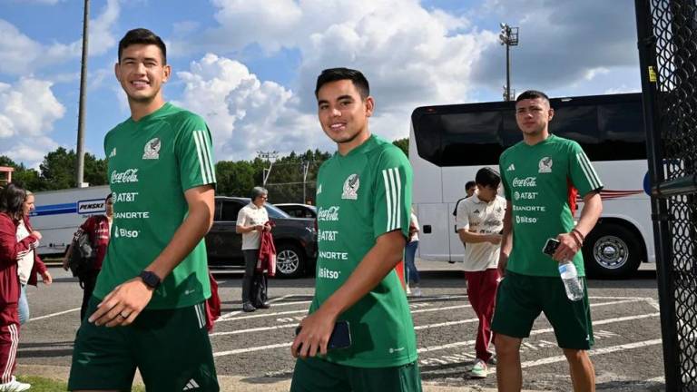 Llegaron los jugadores de Rayados, Santos y Atlas con la Selección Mexicana