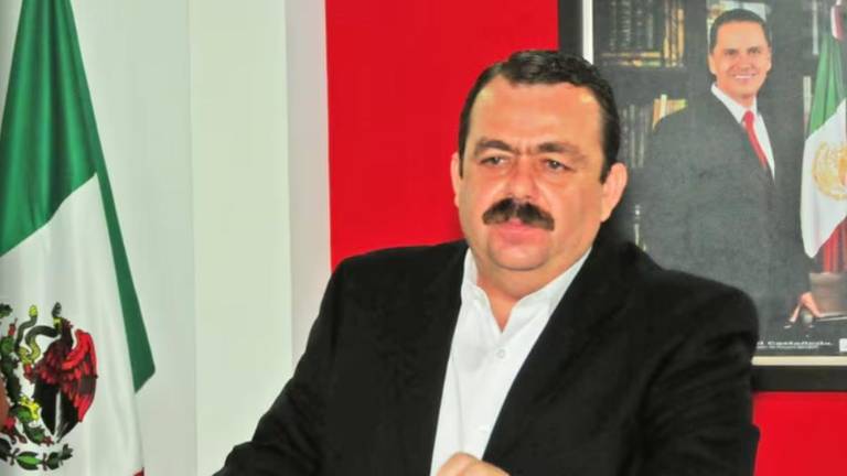 Édgar Veytia ya no aparece bajo custodia de la Agencia Federal de Prisiones de Estados Unidos.