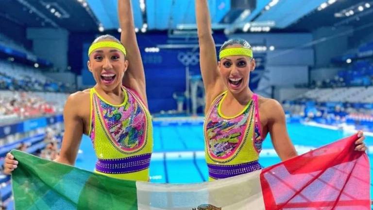 México cierra segundo en el medallero de natación artística tras histórica actuación