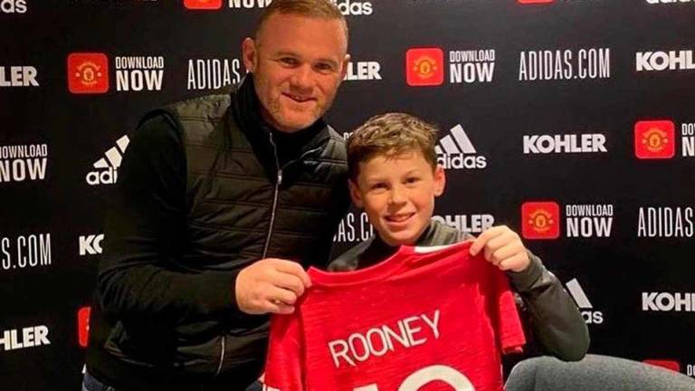 Wayne Rooney y Kai Rooney, el talento corre por las venas.
