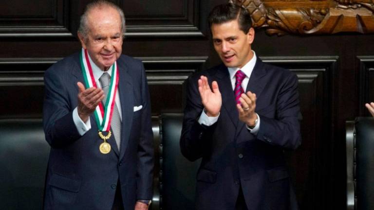 Peña Nieto tuitea algo después de más de 6 meses; lamenta muerte de Baillères