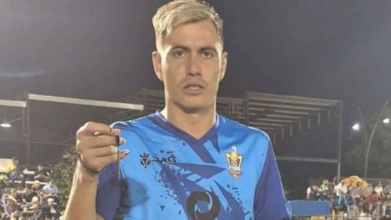 Asesinan a un futbolista durante un partido en México