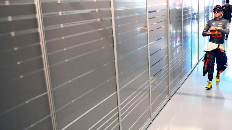 Sergio “Checo” Pérez no pudo terminar el Gran Premio de Canadá.