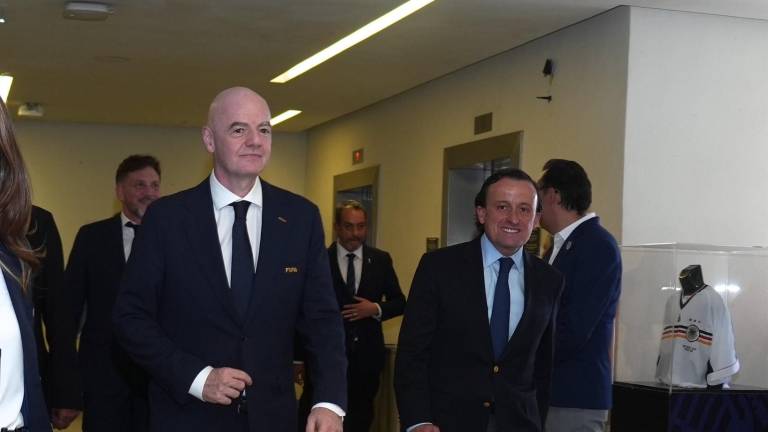 Gianni Infantino destacó la mística del Estadio Azteca y el avance de los preparativos a 75 días del inicio de la Copa del Mundo.