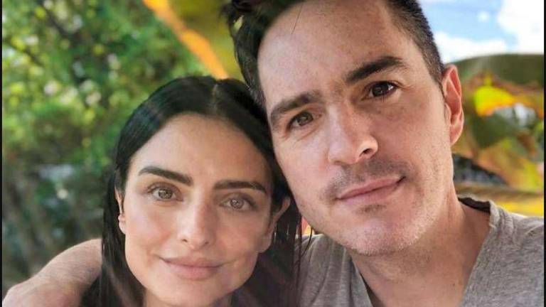 Aislinn Derbez y Mauricio Ochmann