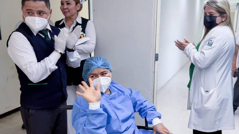 María Jesús, de 37 años, padeció insuficiencia renal por más de un año y ahora recibe una oportunidad de mejorar su salud con un trasplante de riñón.