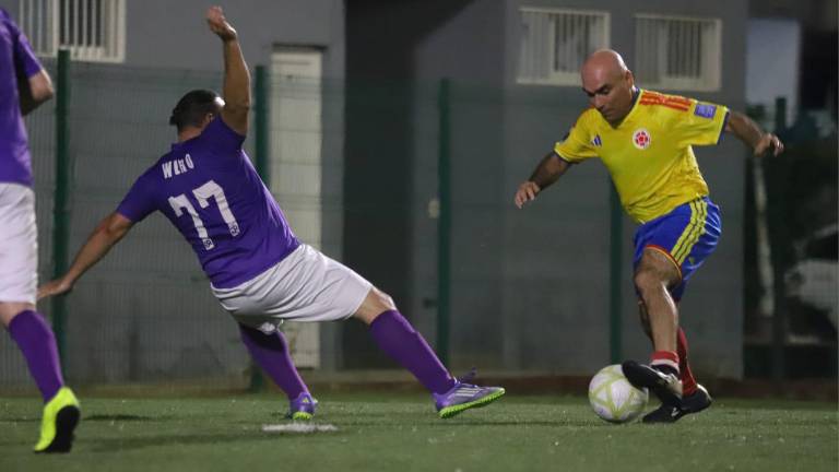 Costa Marinera ganó con claridad y se reafirmó como líder del Futbol del Recuerdo.