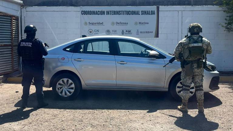 Ambos vehículos fueron puestos a disposición de la Fiscalía General del Estado.