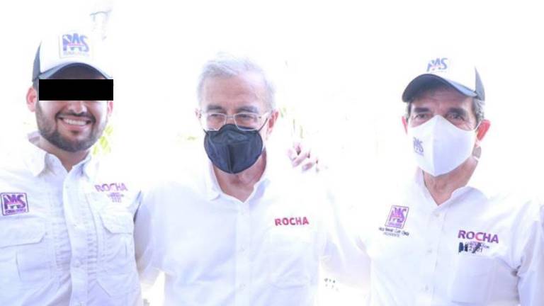 Fausto Corrales Rodríguez en la campaña de 2021 en Sinaloa junto con el entonces candidato Rubén Rocha Moya y Héctor Melesio Cuén Ojeda.