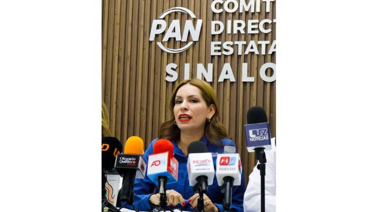 Wendy Barajas Cortés, dirigente del PAN en Sinaloa, critica el informe de la Presidenta Claudia Sheinbaum Pardo.