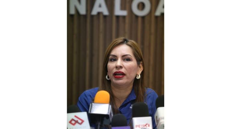 La dirigente del PAN en Sinaloa, Wendy Barajas Cortés, habla de la violencia que se registra en Mazatlán.