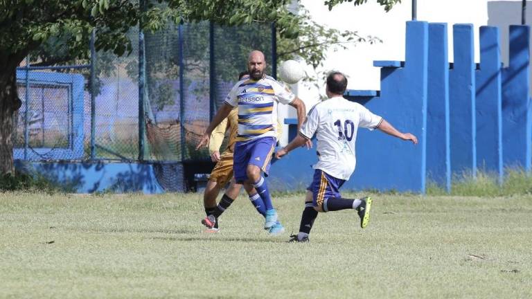 Goleadas y remontadas enmarcan la fecha 5 del Torneo de Copa Intermédicos en Mazatlán.