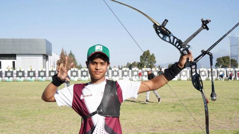 Rafael Aguilar logra el bronce en la modalidad de recurvo varonil Sub 18 a 60 metros.