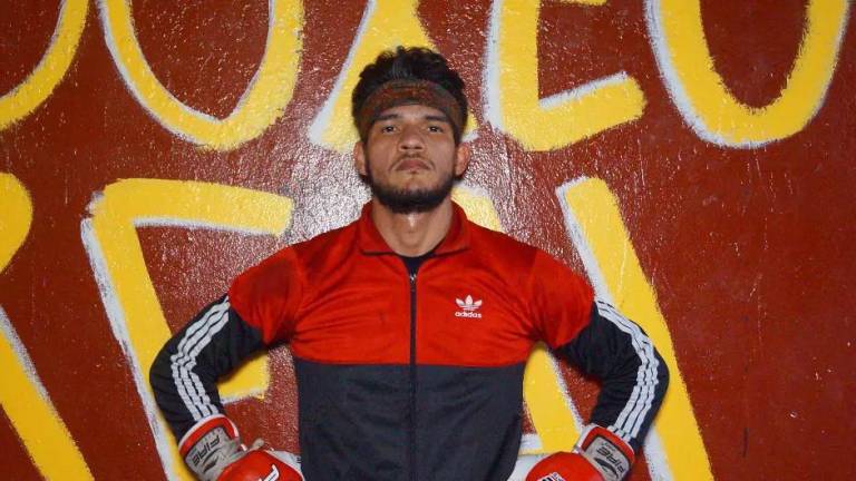 Benito Valenzuela está muy motivado por su debut en el boxeo profesional