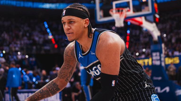 Magic golpean primero: 112-101 sobre Pistons en Juego 1.