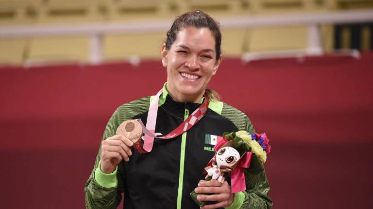 Judoca Lenia Ruvalcaba supera adversidades y gana bronce paralímpico con dedicatoria especial