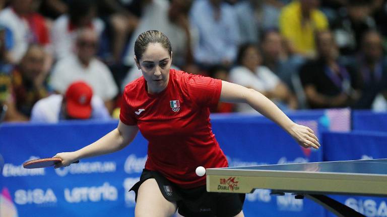 Yadira Silva se quedó cerca de la cima en el tenis de mesa.