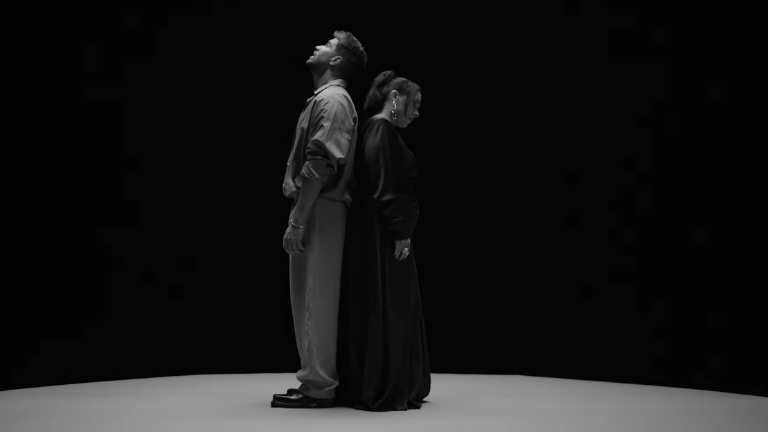 Pablo Alborán y Karla Morrison.