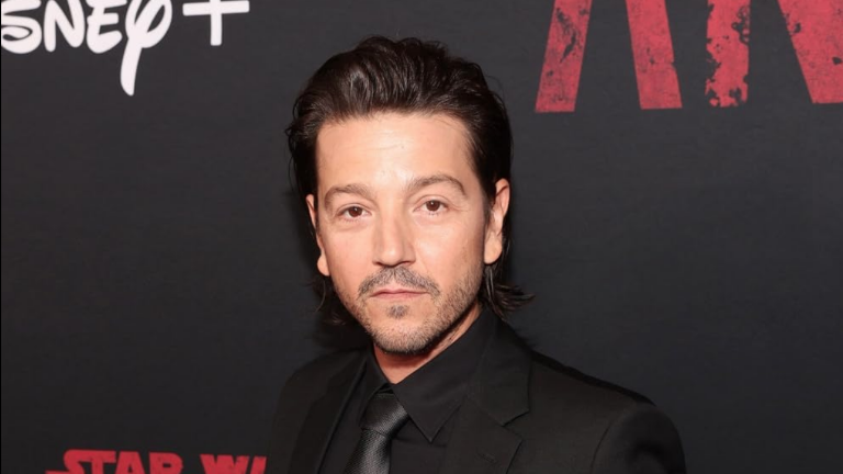 Diego Luna.